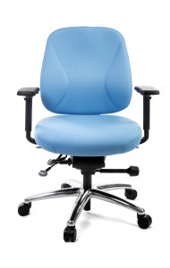 Opera 20 5 W Front Angle